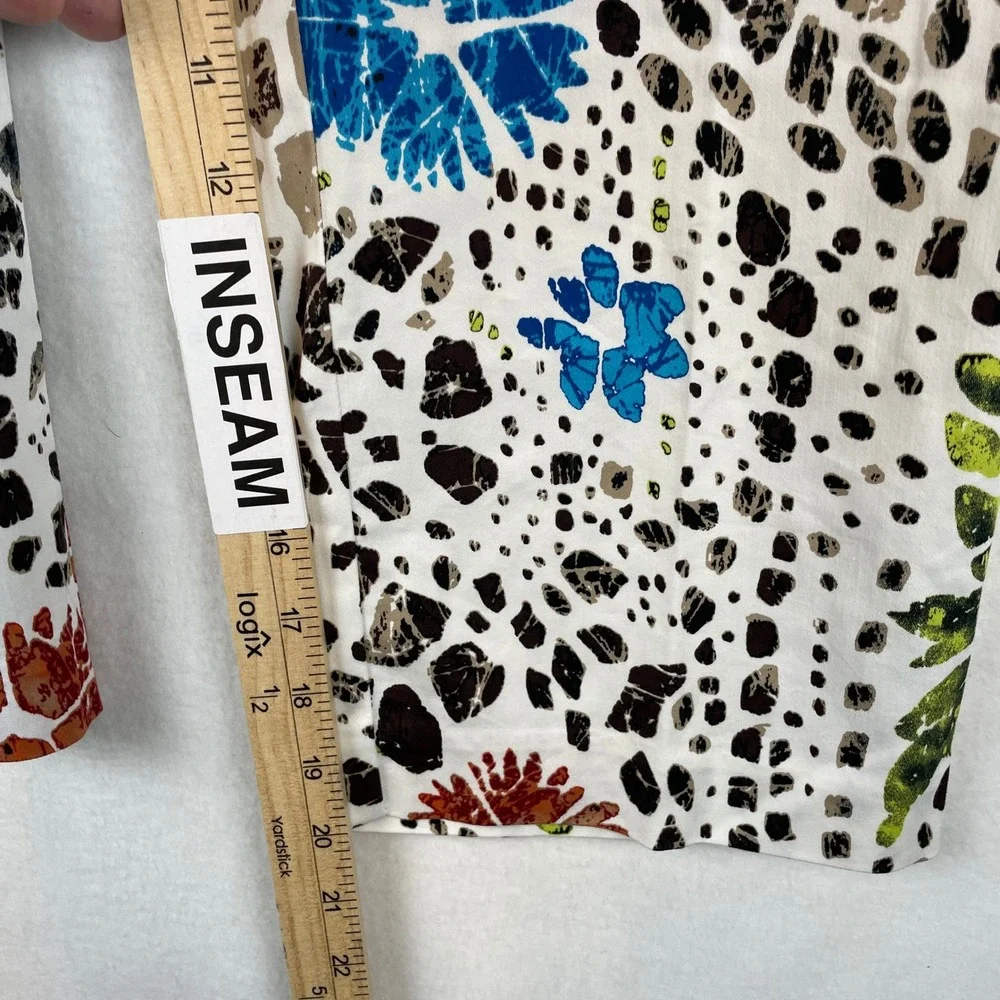 Chicos‎ Spotted Floral Relaxed Crop Pants Optic White Size 0 NEW